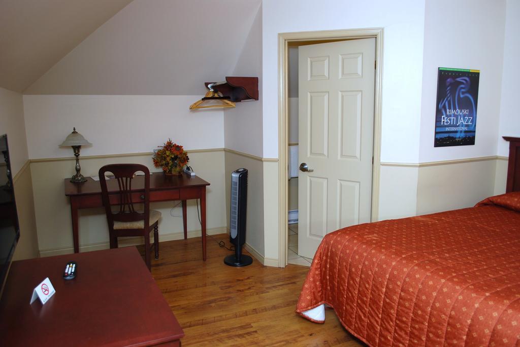 De L'eveche Inn Rimouski